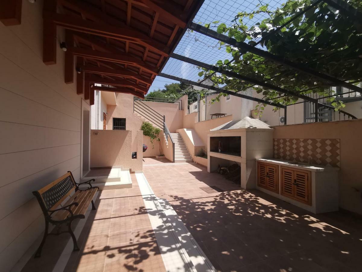 Villa V&D ميلنا المظهر الخارجي الصورة